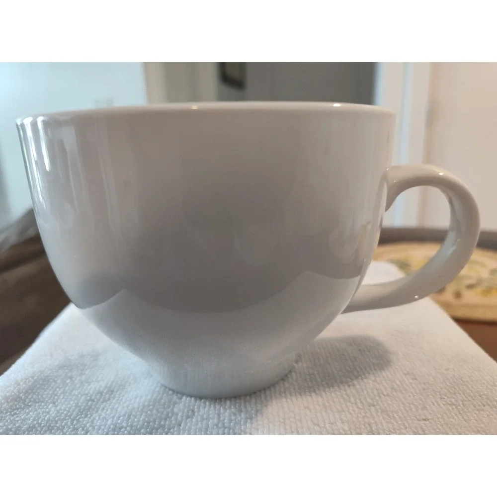 Pottery Barn Great White Coffee Mug Porcelain Large White Latte‎ Cup 18oz
